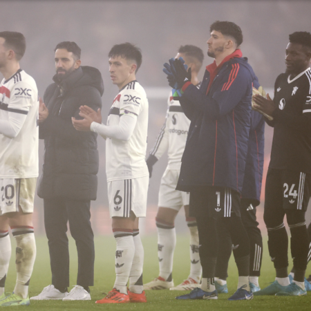 30/12 Soccer Predictions Today: Manchester United vs Newcastle Tips, Team News & Stats